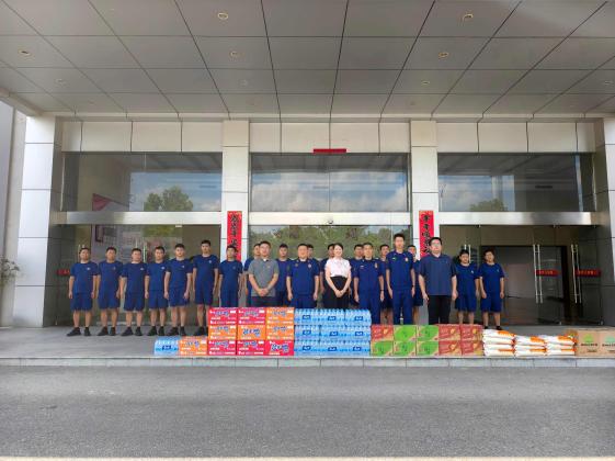 市投创中心开展“八一”双拥共建活动